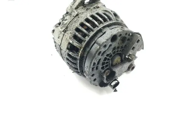 Audi A6 S6 C5 4B Generator/alternator