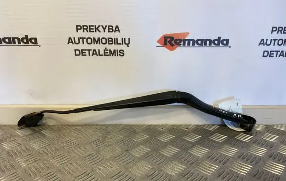 Opel Insignia A Front wiper blade arm 13227398