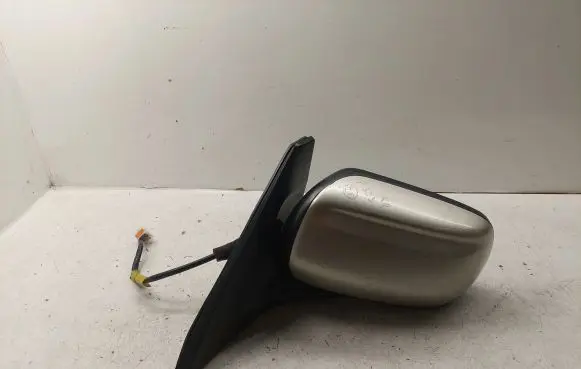 Mazda 323 F Front door electric wing mirror BJ4B69180B BC5F69180E