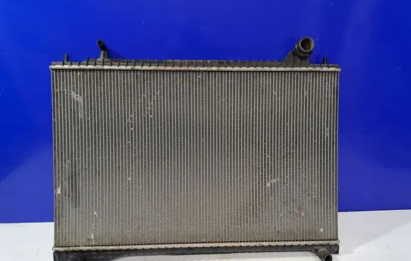 Jaguar XE Coolant radiator GX638005AB
