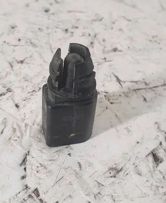 Volkswagen PASSAT B6 Outside/exterior temperature sensor 8Z0820535