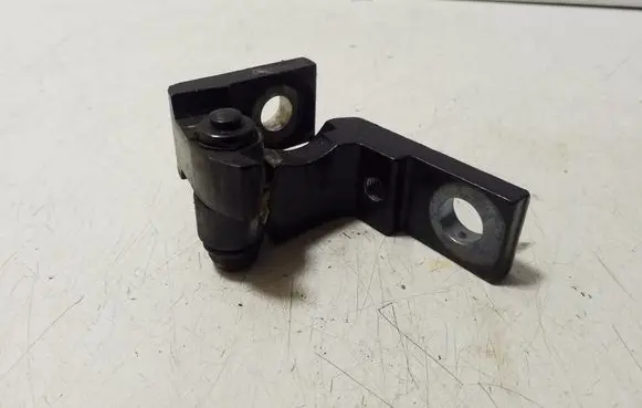Audi TT TTS Mk2 Front door upper hinge