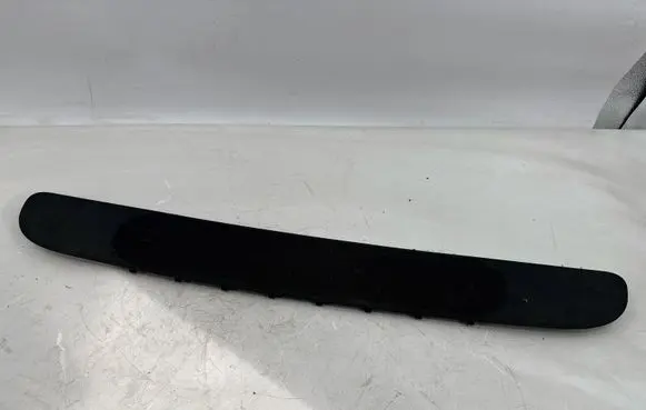 Mercedes-Benz E W211 Parcel shelf grill A2116900530