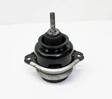 Audi Q7 4L Engine mount bracket