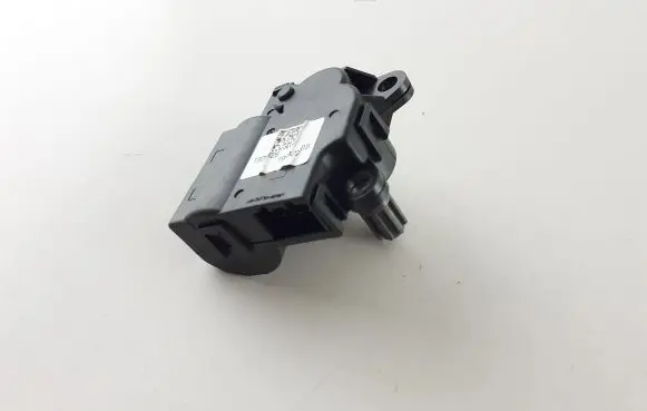 Tesla Model 3 Air flap motor/actuator T92882B