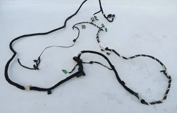 Volvo XC90 Tailgate/trunk wiring harness 8697925
