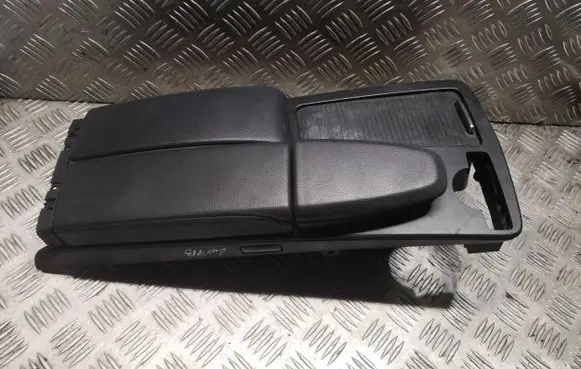 Mercedes-Benz E A207 Armrest 2076800496 A2076800496
