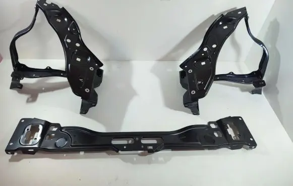 Mercedes-Benz CLS C218 X218 Radiator support slam panel 2186202500 2186202400 2186200072