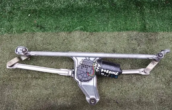 Porsche Boxster 986 Front wiper linkage and motor 3397020396 99662803500 0390241350