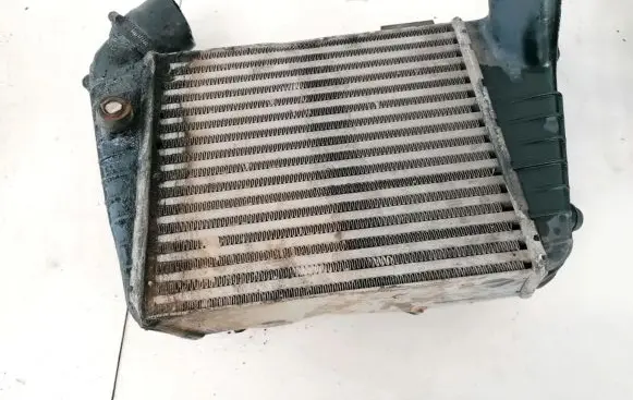 Audi A6 S6 C4 4A Intercooler radiator 4a0145805k