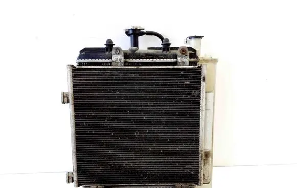 Toyota Aygo AB40 Radiator set CZ4221753582 163600Q021A