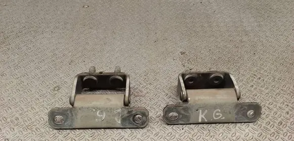 KIA Carens II Tailgate/trunk/boot hinge 