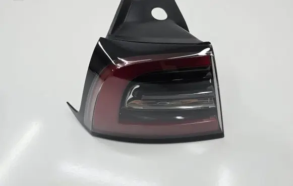 Tesla Model 3 Rear/tail lights 1502086-00-D