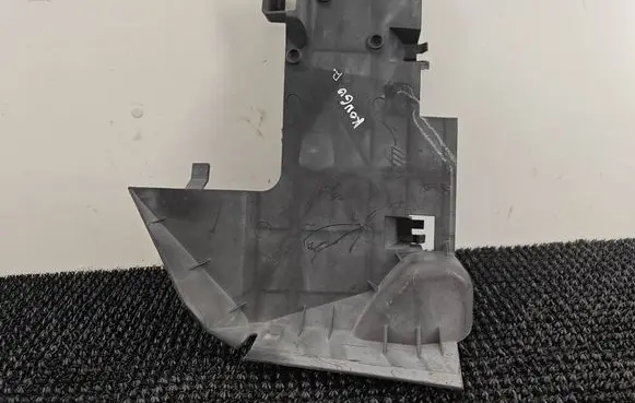 Renault Kangoo II Intercooler air guide/duct channel 8200427475