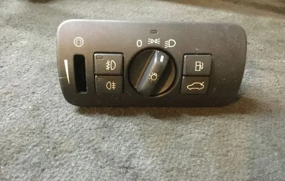 Volvo S80 Light switch 30739414