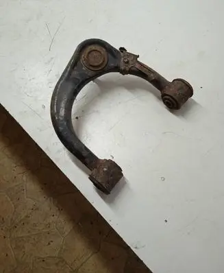 Toyota Land Cruiser (J150) Front lower control arm/wishbone FJ150