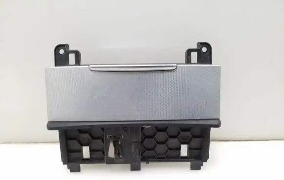 Audi Q7 4L Ashtray (front) 4L0857965