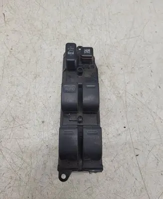 Toyota Prius (XW20) Electric window control switch 842047050