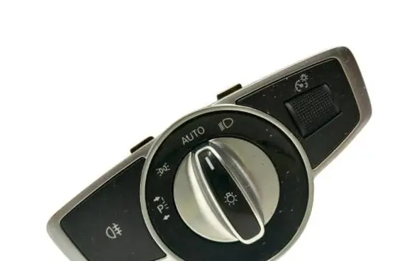 Mercedes-Benz C W205 Light switch A2059057007
