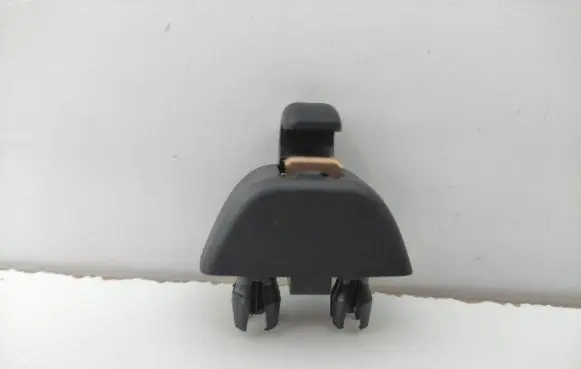 Sun visor clip/hook/bracket