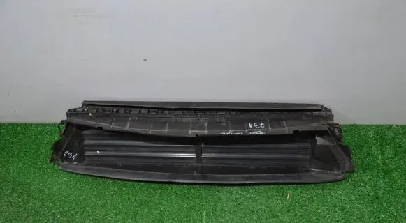 Seat Leon IV Intercooler air guide/duct channel 5FA122327