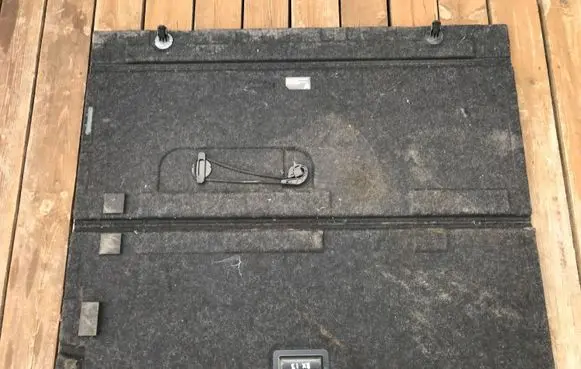 Lexus RX 450H Trunk/boot floor carpet liner 5841048150