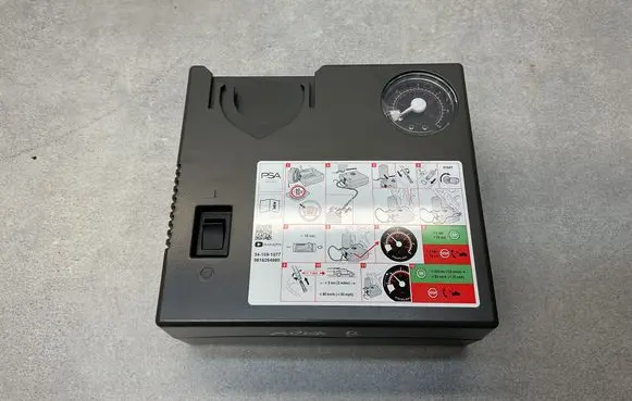 Opel Mokka B Tire air pump compressor 
