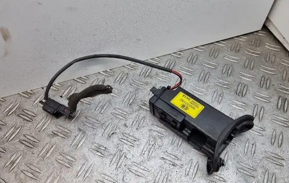 Opel Antara Fuel tank cap lock 95033182
