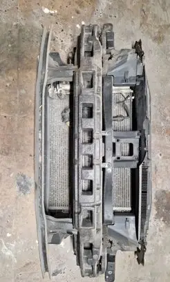 Volkswagen PASSAT B7 Radiator set 3aa121253