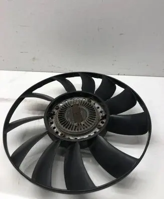 Volkswagen PASSAT B5.5 Viscous fan clutch 06B119145