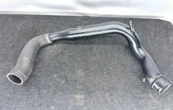 Volvo S60 Intercooler hose/pipe 8624887