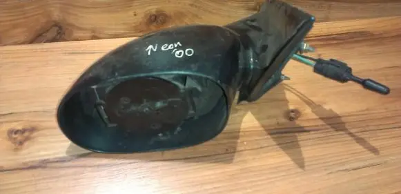 Chrysler Neon II Front door electric wing mirror