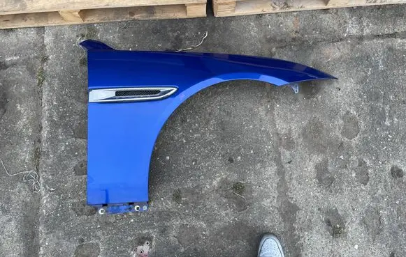 Jaguar XE Fender
