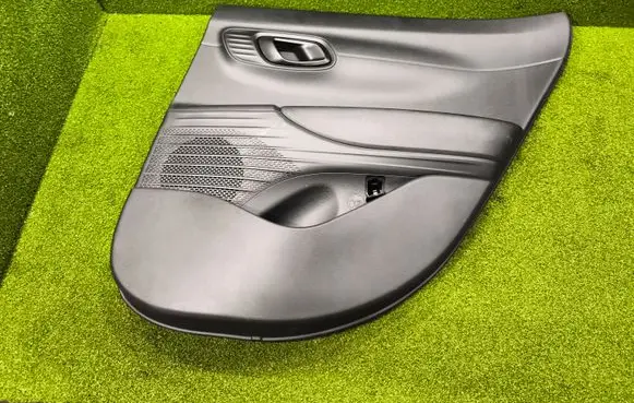 Rear door card panel trim