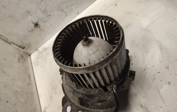 Opel Corsa D Heater fan/blower 