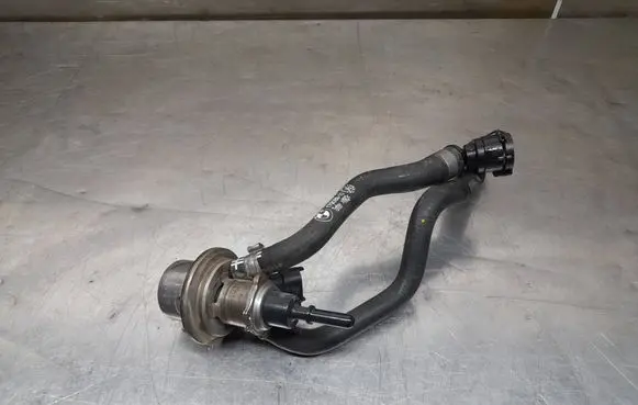 BMW 5 F10 F11 AdBlue injector 8514448