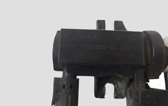 BMW 5 E60 E61 Turbo solenoid valve 780539101 70206301