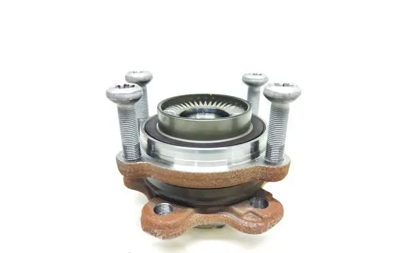 Rear wheel hub