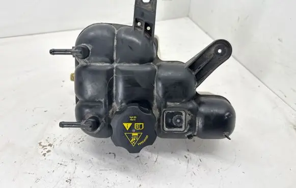Dodge Durango Coolant expansion tank/reservoir 68244088AA