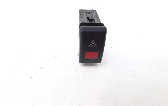 Skoda Octavia Mk1 (1U) Hazard light switch