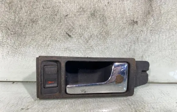 Audi A6 S6 C4 4A Front door interior handle 4a0837020a