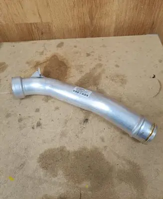 Mercedes-Benz GLS X167 Air intake hose/pipe A2560980307