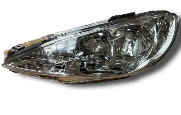 Peugeot 206 Central body control module PG0094904