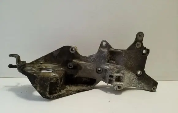 Generator/alternator bracket