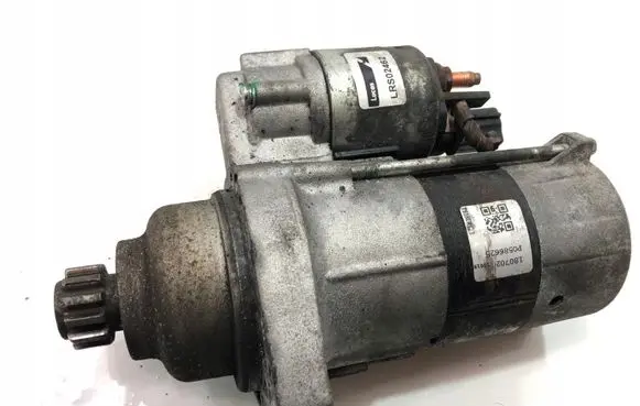 Volkswagen Scirocco Starter motor LRS02462