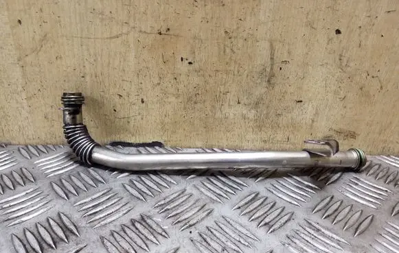 Audi A5 8T 8F Turbo turbocharger oiling pipe/hose 059735AC