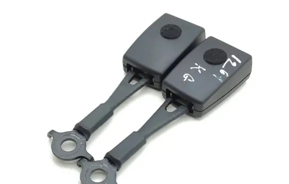 Bentley Flying Spur Rear seatbelt buckle 3W5857739FCN
