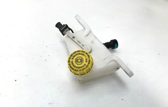 MG ZS Brake fluid reservoir 06335611891