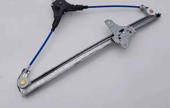 Opel Agila A Front door manual window regulator 09206363