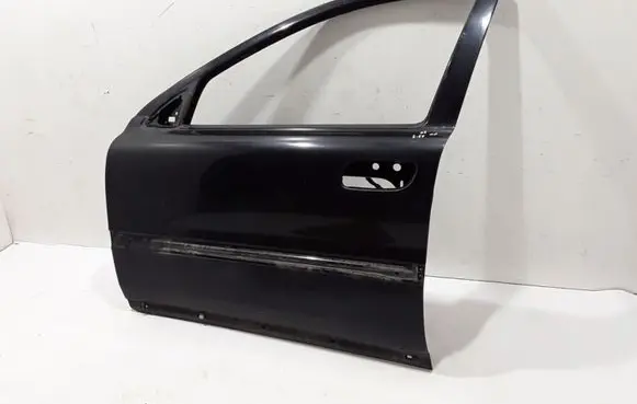Door (2 Door Coupe)
